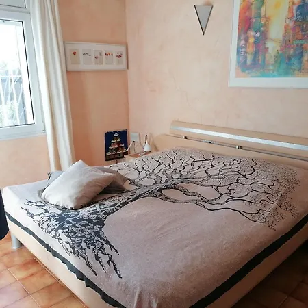 Casa Emilia Будинок відпочинку *